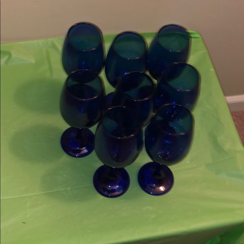 8 Dark Blue Wine Glass Set